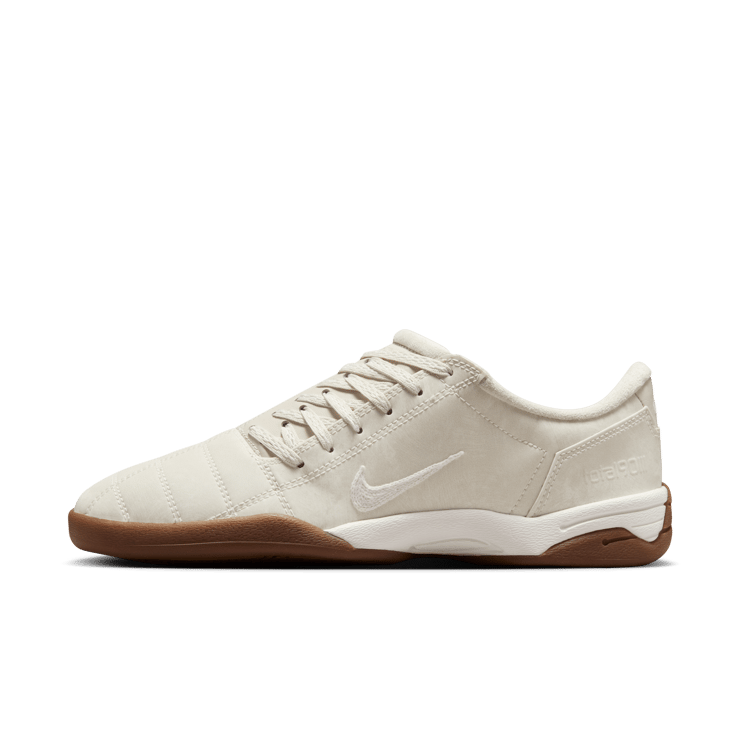 Nike Total 90 III Sail Gum (W) Angle 4