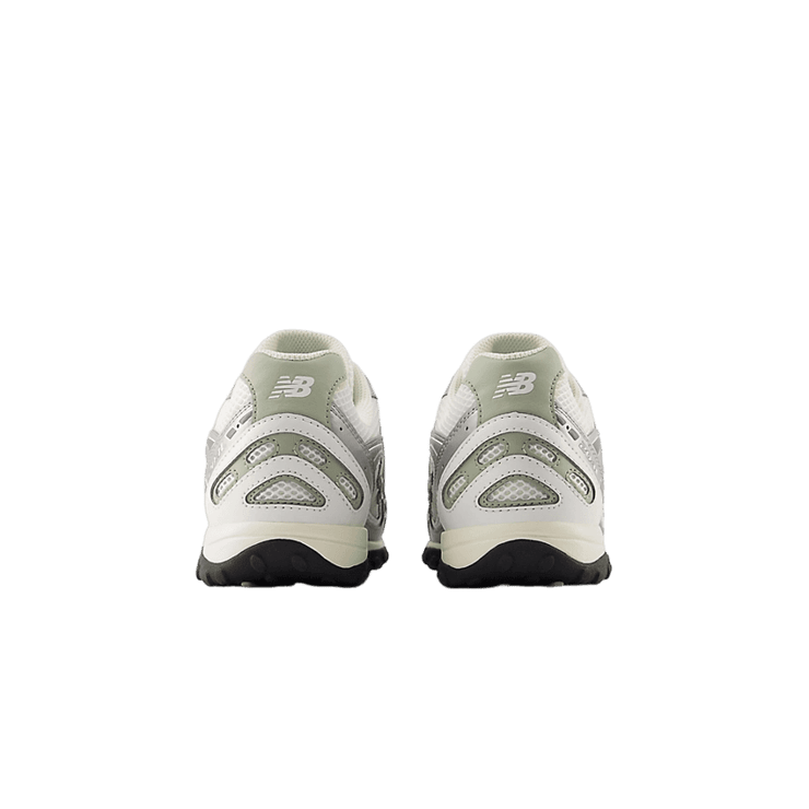 New Balance 204L Silver Metallic Sage Green Angle 4