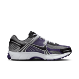 Nike Zoom Vomero 5 Metallic Silver Court Purple Angle 0