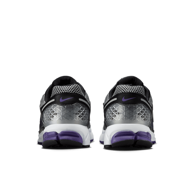 Nike Zoom Vomero 5 Metallic Silver Court Purple Angle 2