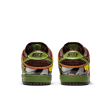 Nike SB Dunk Low De La Soul (2015) Angle 3