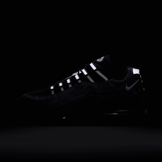 Nike Air Max 95 Court Purple Camo Angle 0