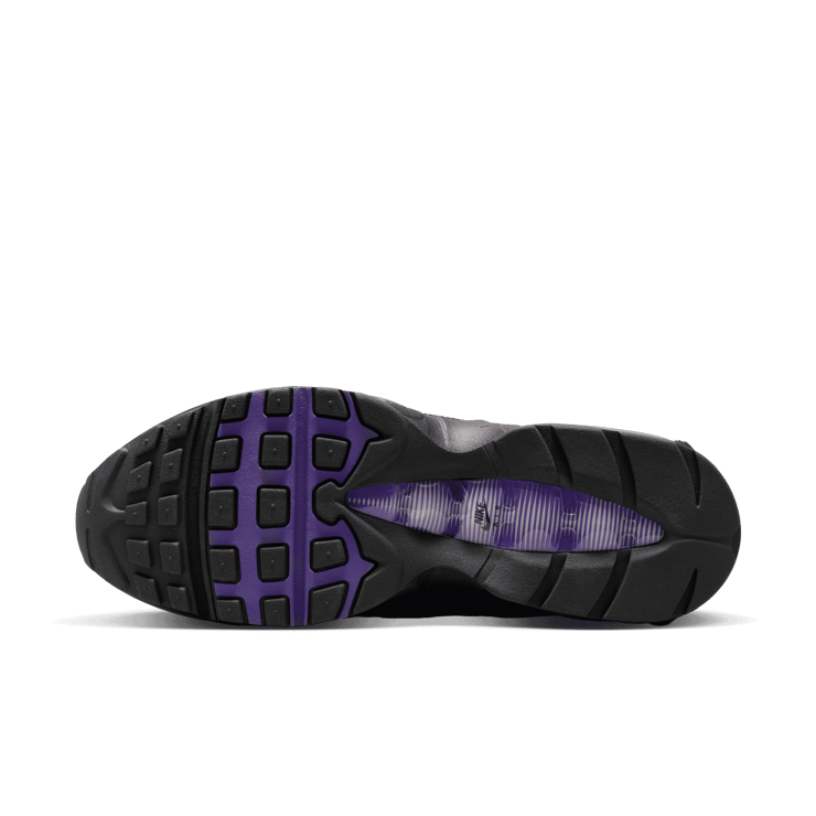 Nike Air Max 95 Court Purple Camo Angle 2