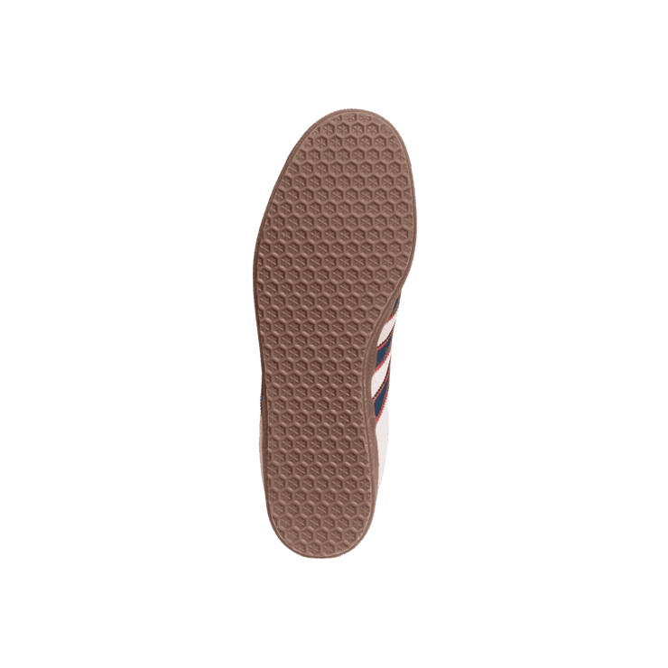 adidas Gazelle Arsenal 2025 Angle 2