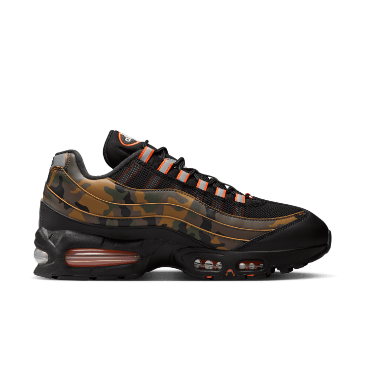 Nike Air Max 95 OG Big Bubble Golden Beige Camo Angle 4