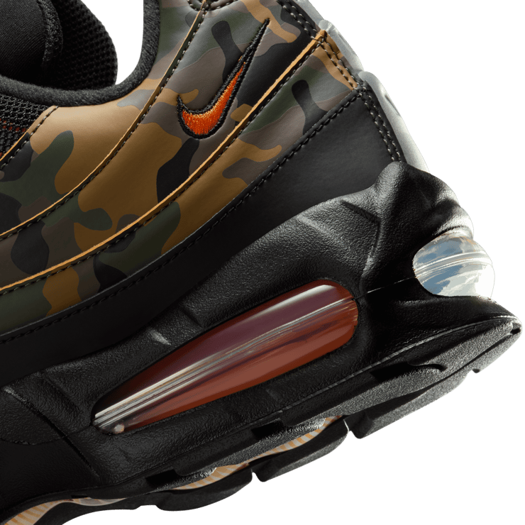 Nike Air Max 95 OG Big Bubble Golden Beige Camo Angle 7