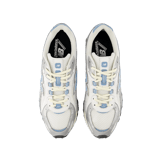 New Balance 204L Silver Metallic Sky Angle 1
