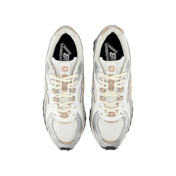 New Balance 204L Silver Metallic Flat Taupe Angle 1