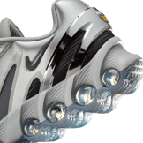 Nike Air Max DN8 Victor Victor Nissan Skyline Angle 9