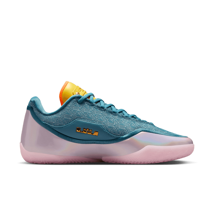 Nike LeBron 23 Miami Twice Angle 3