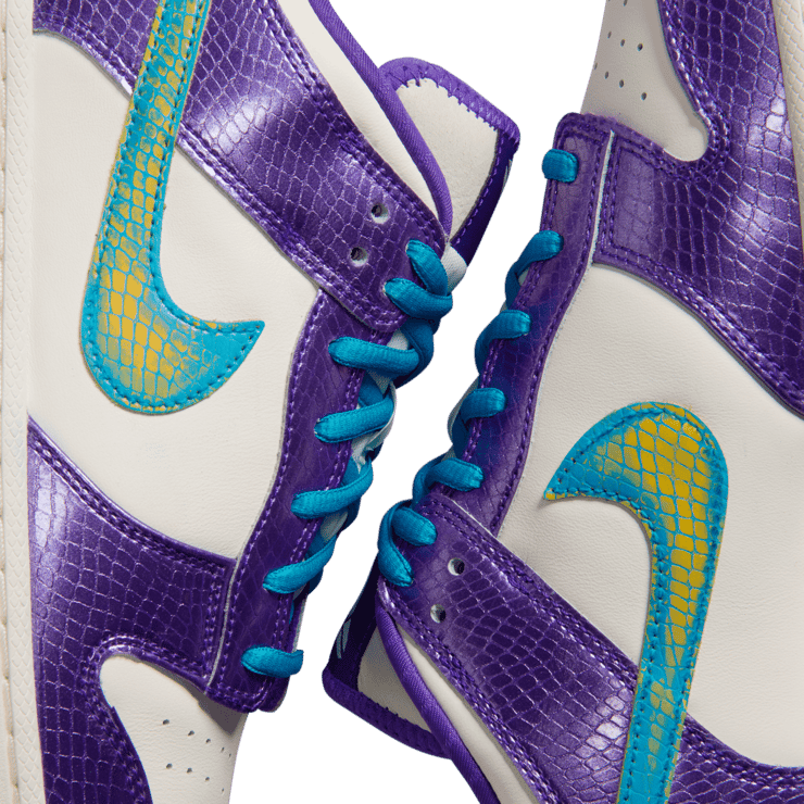 Nike Kobe Dunk Low Protro Hornets Angle 8