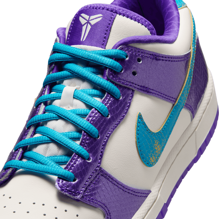 Nike Kobe Dunk Low Protro Hornets Angle 6
