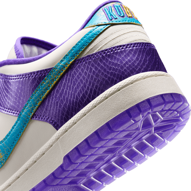 Nike Kobe Dunk Low Protro Hornets Angle 7