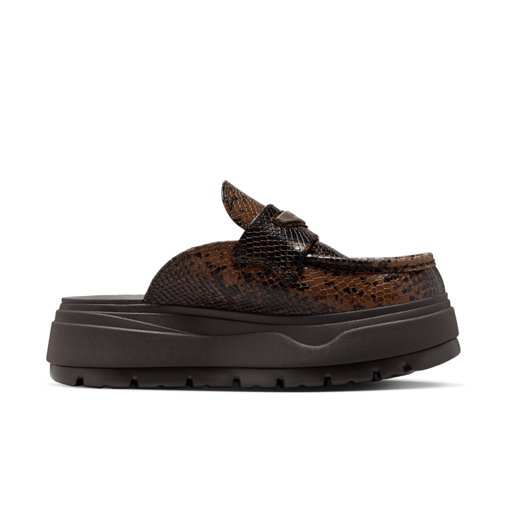Air Jordan Mule Snakeskin (W) Angle 2