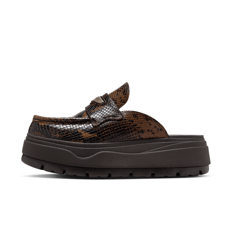 Air Jordan Mule Snakeskin (W) Angle 1