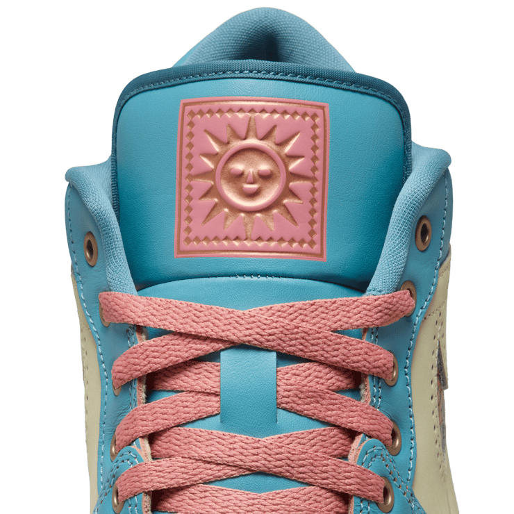 Air Jordan 1 Low SE Somos Eternos Angle 9