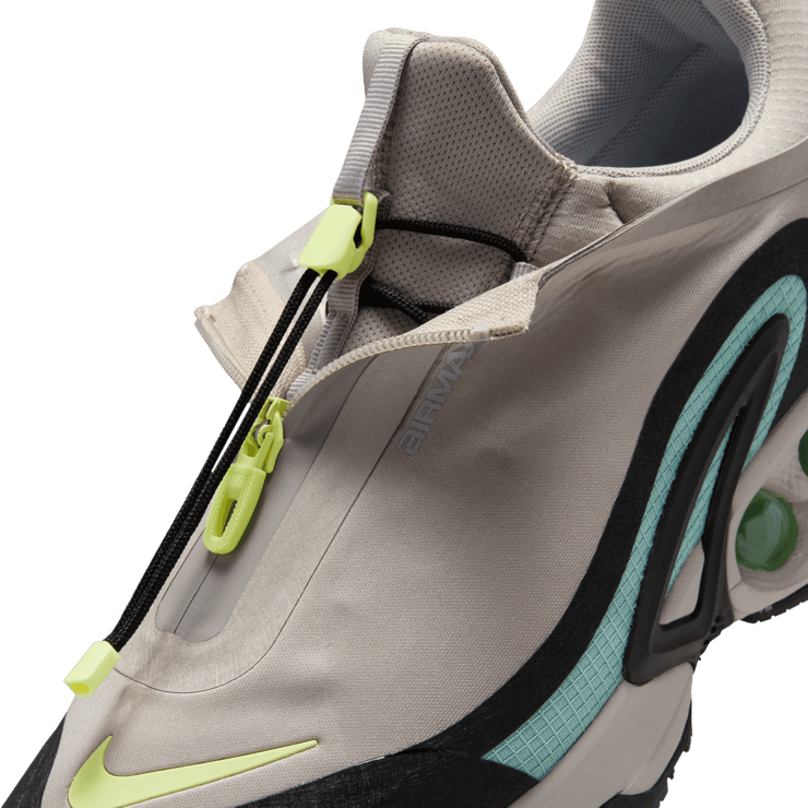 Nike Air Max DN Roam College Gray Angle 7