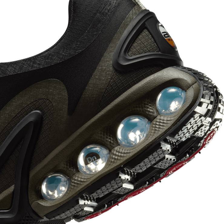 Nike Air Max DN Roam Black Cargo Khaki Angle 7