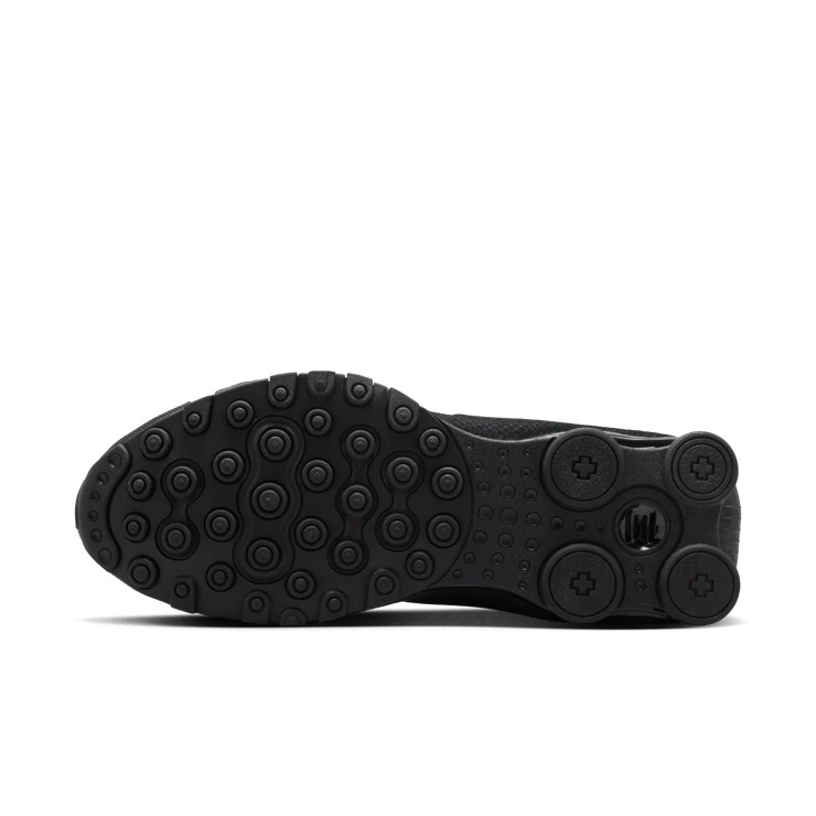 Nike Shox NZ Triple Black Angle 1