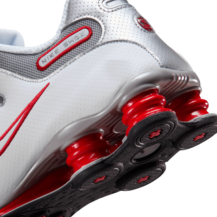 Nike Shox NZ White Sport Red Metallic Silver Angle 7