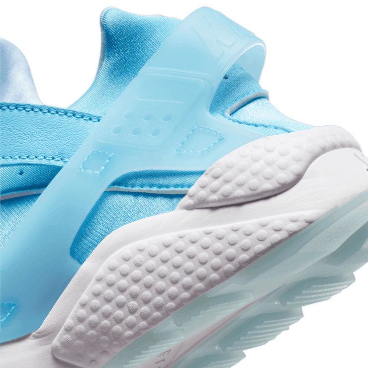 Nike Air Huarache Ocean Bliss Angle 5