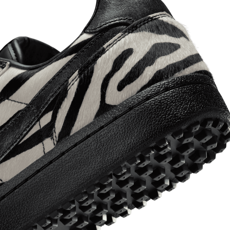 Nike Field General 82 Zebra (W) Angle 20