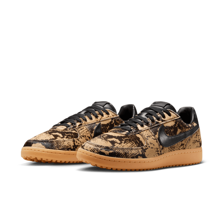 Nike Field General 82 Snakeskin (W)  Angle 4