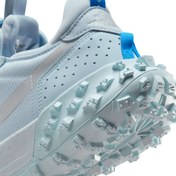 Air Jordan 1 Element Low Gore-Tex Glacier Blue Angle 8
