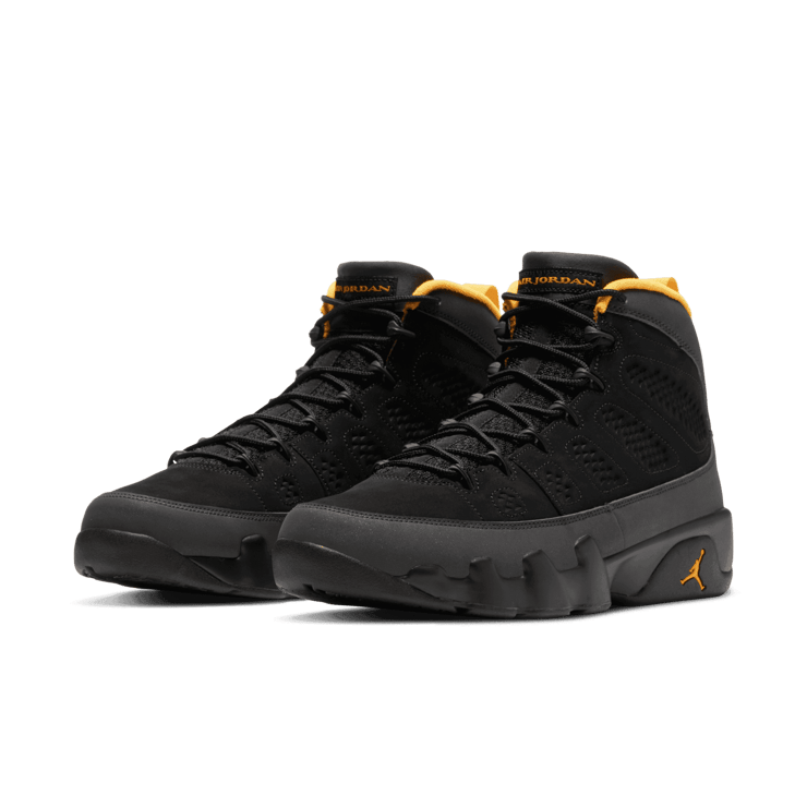 Air Jordan 9 Retro University Gold Angle 2