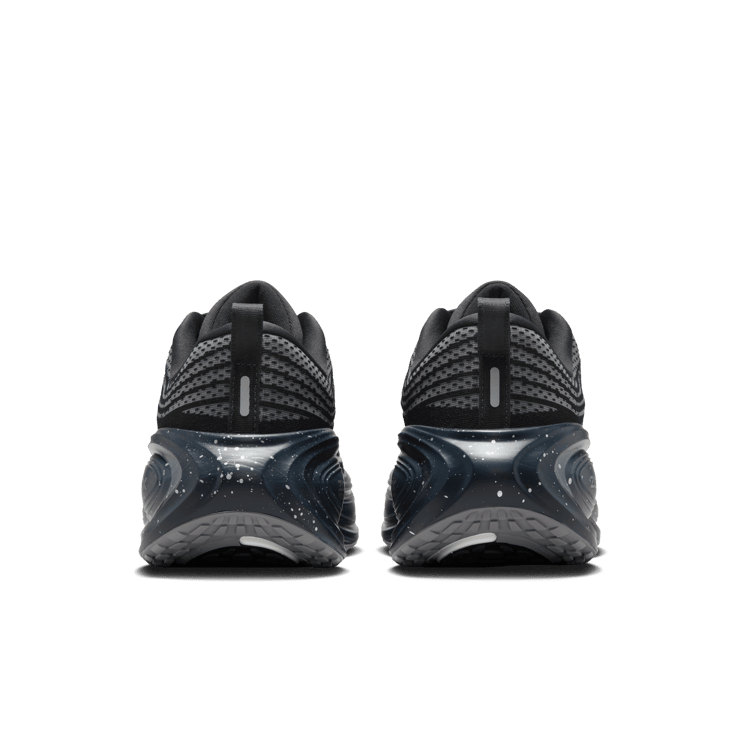 Nike Vomero Plus Speckle Anthracite Black Angle 0