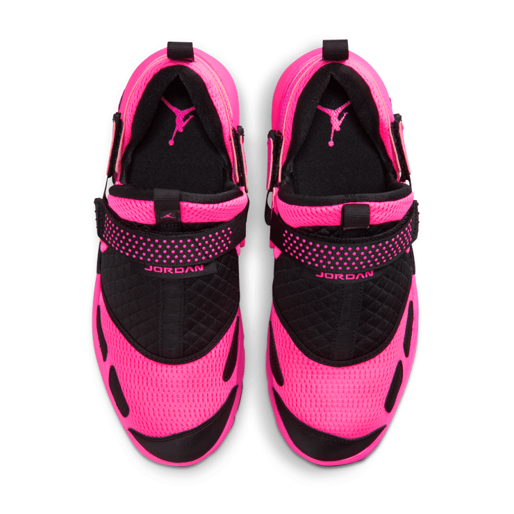 Jordan Trunner LX Pink Blast Angle 20