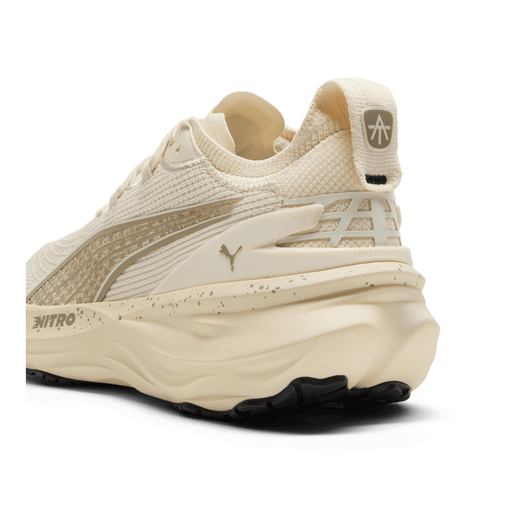 Puma ForeverRun Nitro 2 Alex Toussaint Effortlessly Cool Angle 4