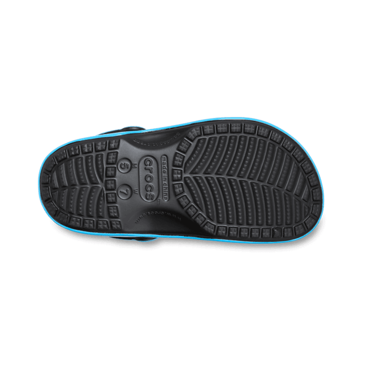 Crocs Classic Clog Powerpuff Girls Buttercup Angle 2