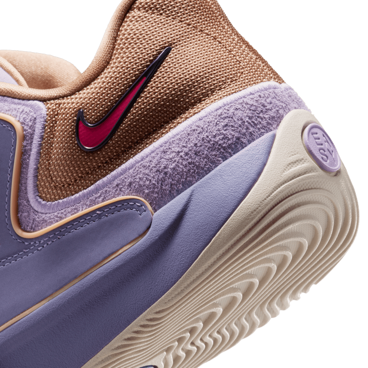 Nike KD 18 B.A.D. Angle 15