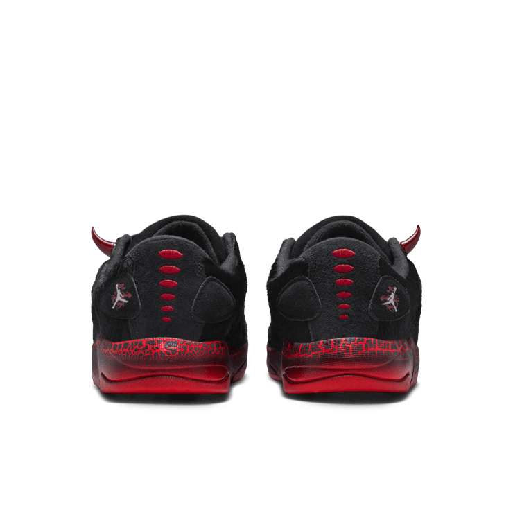 Jordan Session Raging Bull Angle 1