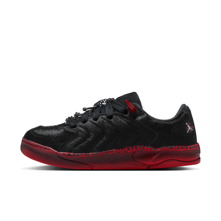 Jordan Session Raging Bull Angle 2
