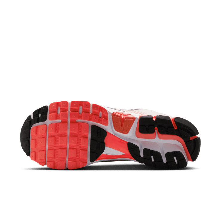 Nike Zoom Vomero 5 Light Orewood Brown Bright Crimson Angle 0