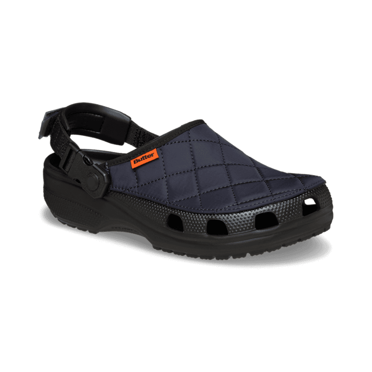 Crocs Classic Clog Butter Black Navy Angle 3