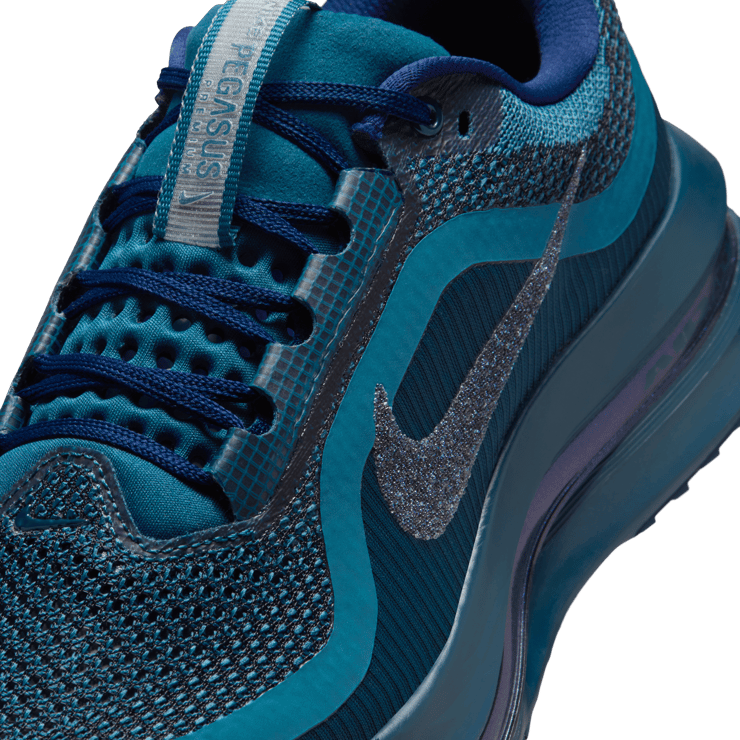 Nike Pegasus Premium Swarovski (W) Angle 22