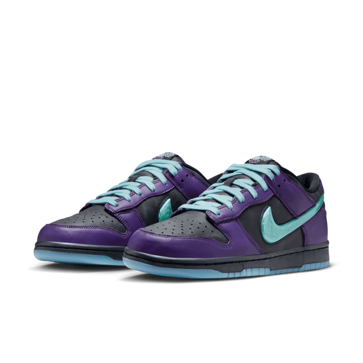 Nike Dunk Low Retro Limited Halloween Wizard Angle 12