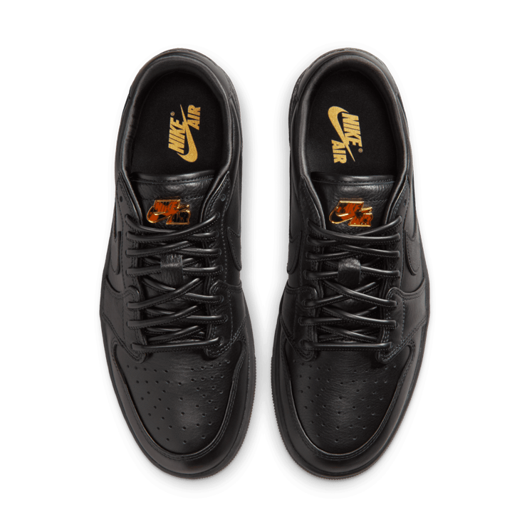 Air Jordan 1 Retro Low OG Xuan Wu Angle 19