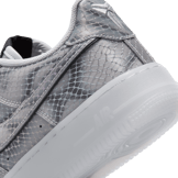 Nike Air Force 1 Low Protro Kobe Bryant Lenticular (GS) Angle 27