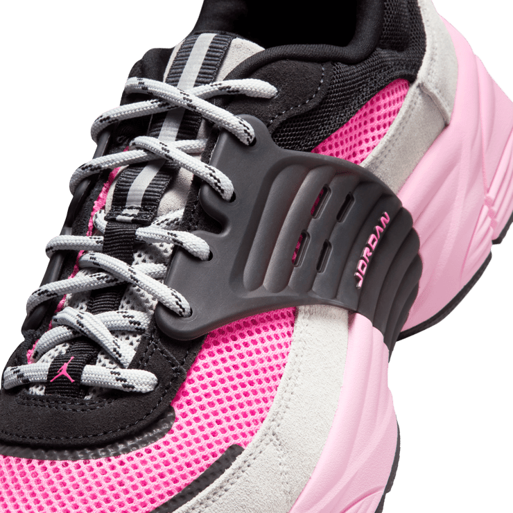 Jordan Trunner O/S Wolf Grey Pink Blast Angle 5