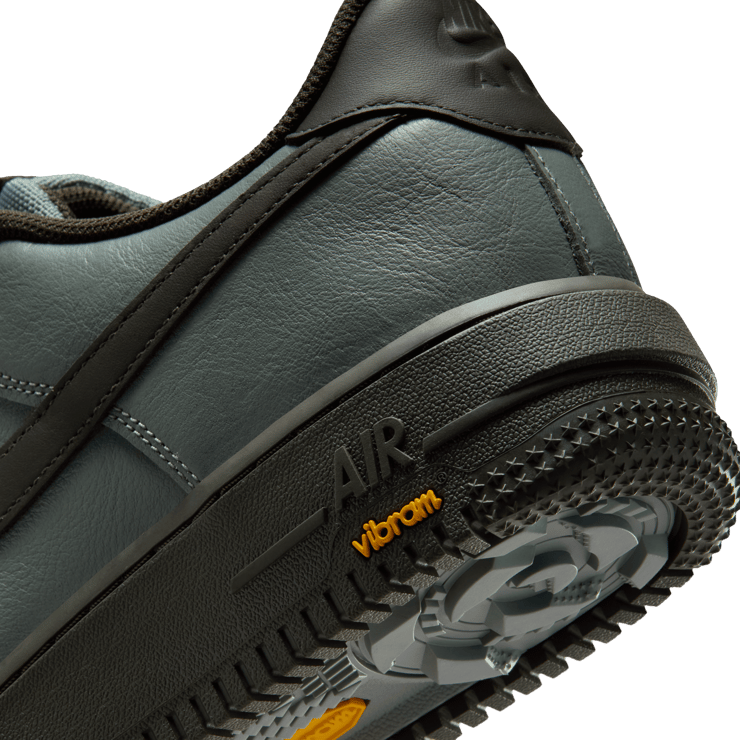 Nike Air Force 1 Low GTX Vibram Clay Green Angle 9