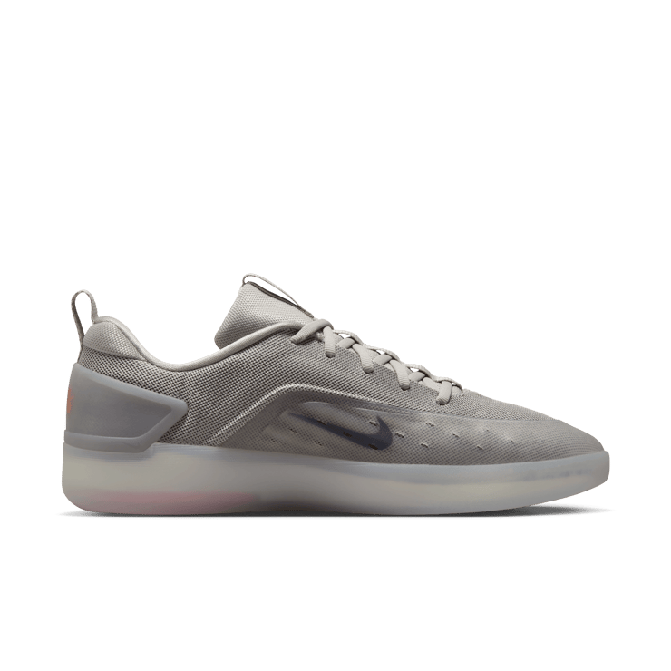 Nike SB Nyjah 4 College Grey Angle 10