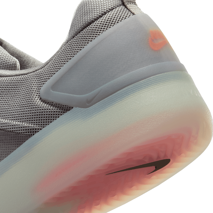 Nike SB Nyjah 4 College Grey Angle 17