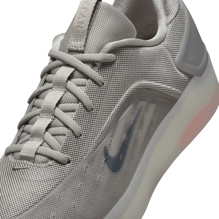 Nike SB Nyjah 4 College Grey Angle 22