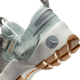 Jordan Trunner LX Corduroy (W) Angle 9