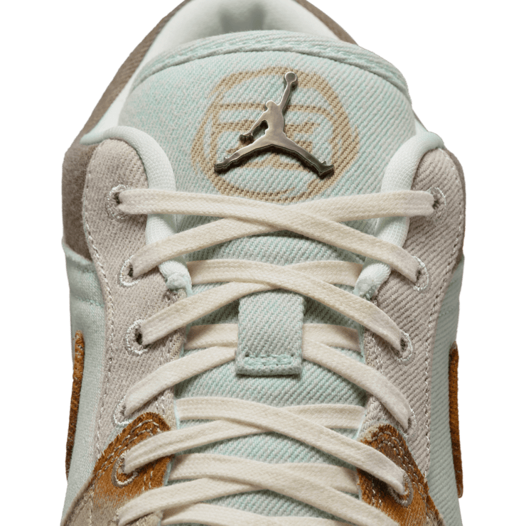 Air Jordan 1 Low SE Rust Canvas Angle 21