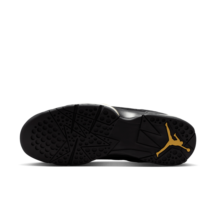 Jordan MVP 92 Black Metallic Gold Angle 1